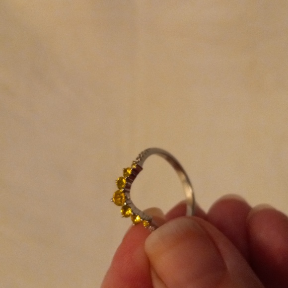 Fragrant Jewels Sunflower Collection Stackable Ring Size 7 - Picture 2 of 2